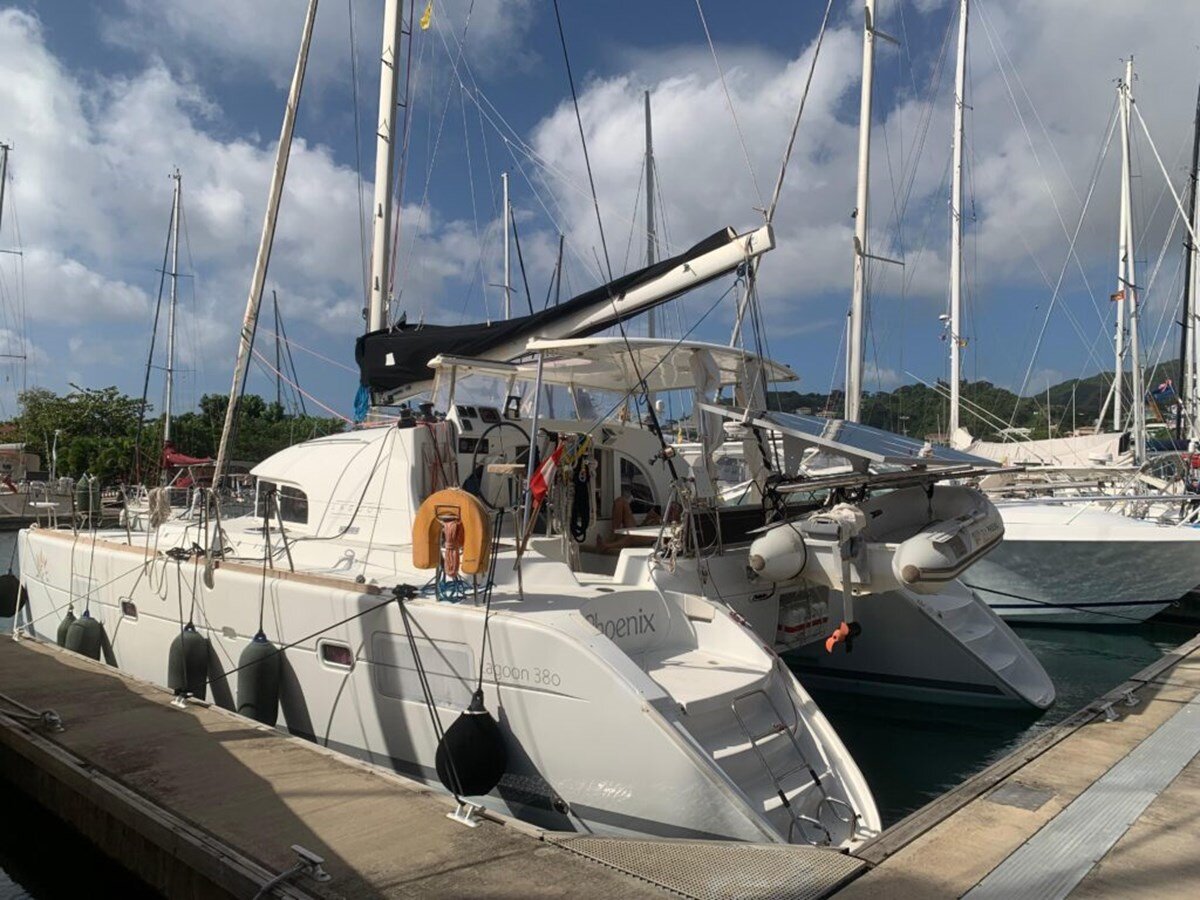 2011-lagoon-38-952225