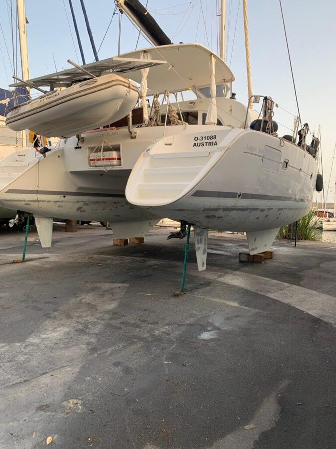 2011-lagoon-38-952225