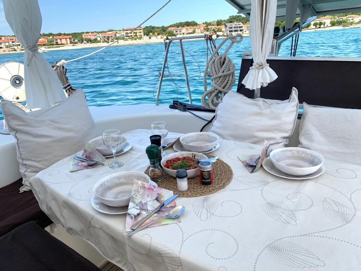 2011-lagoon-38-952225