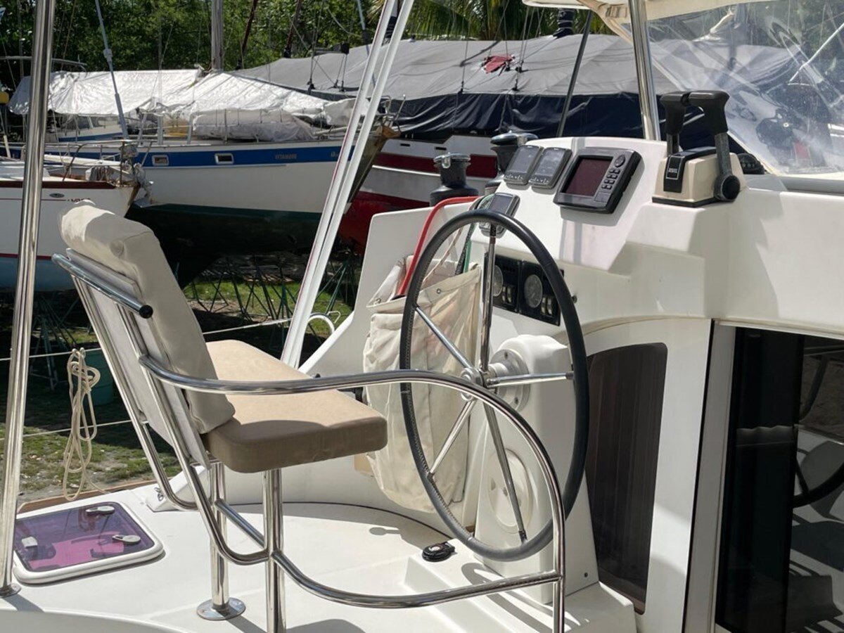 2011-lagoon-38-952225