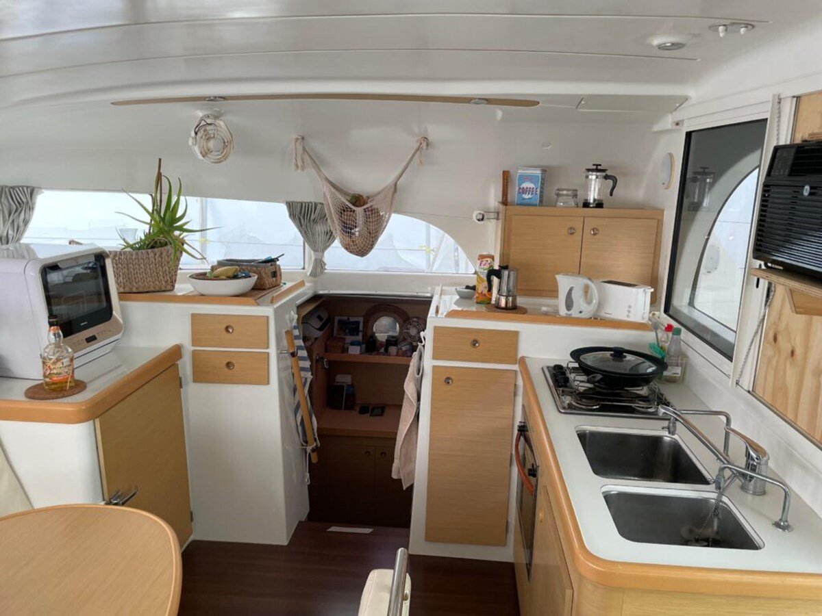 2011-lagoon-38-952225