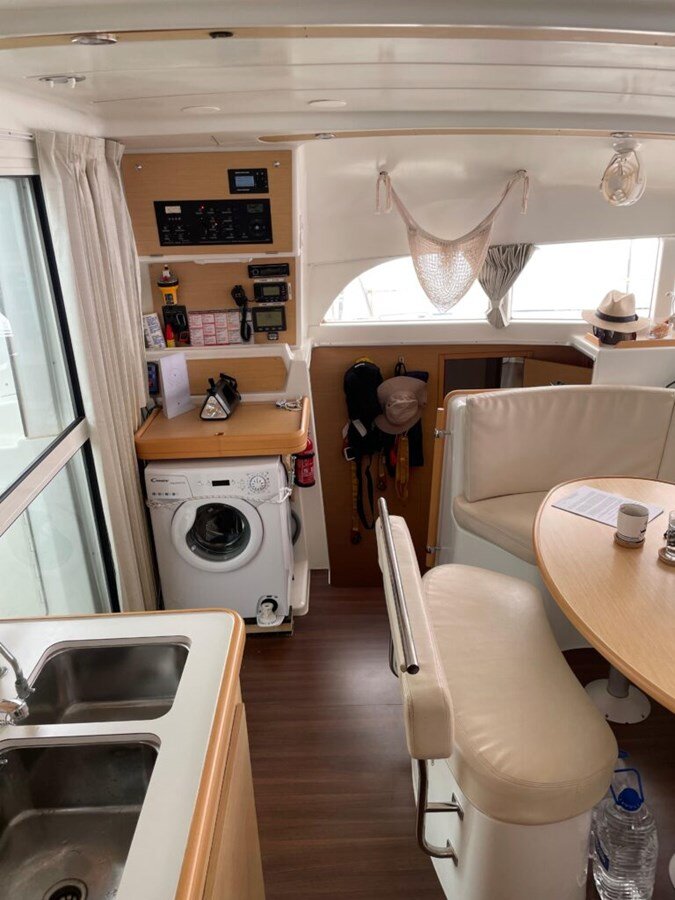 2011-lagoon-38-952225