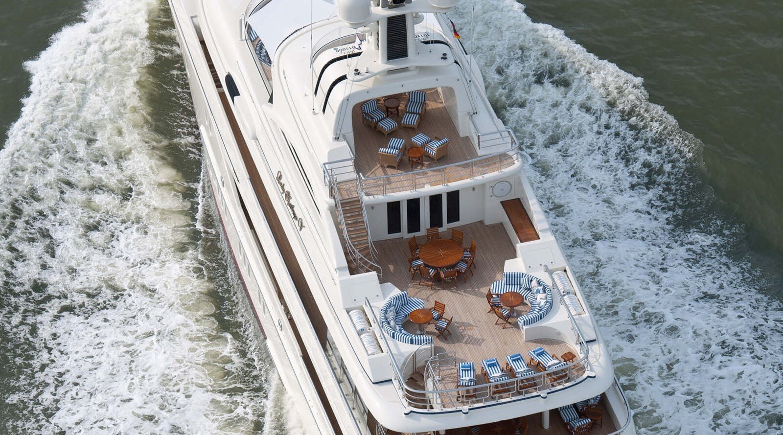 2011 LURSSEN 200' 2