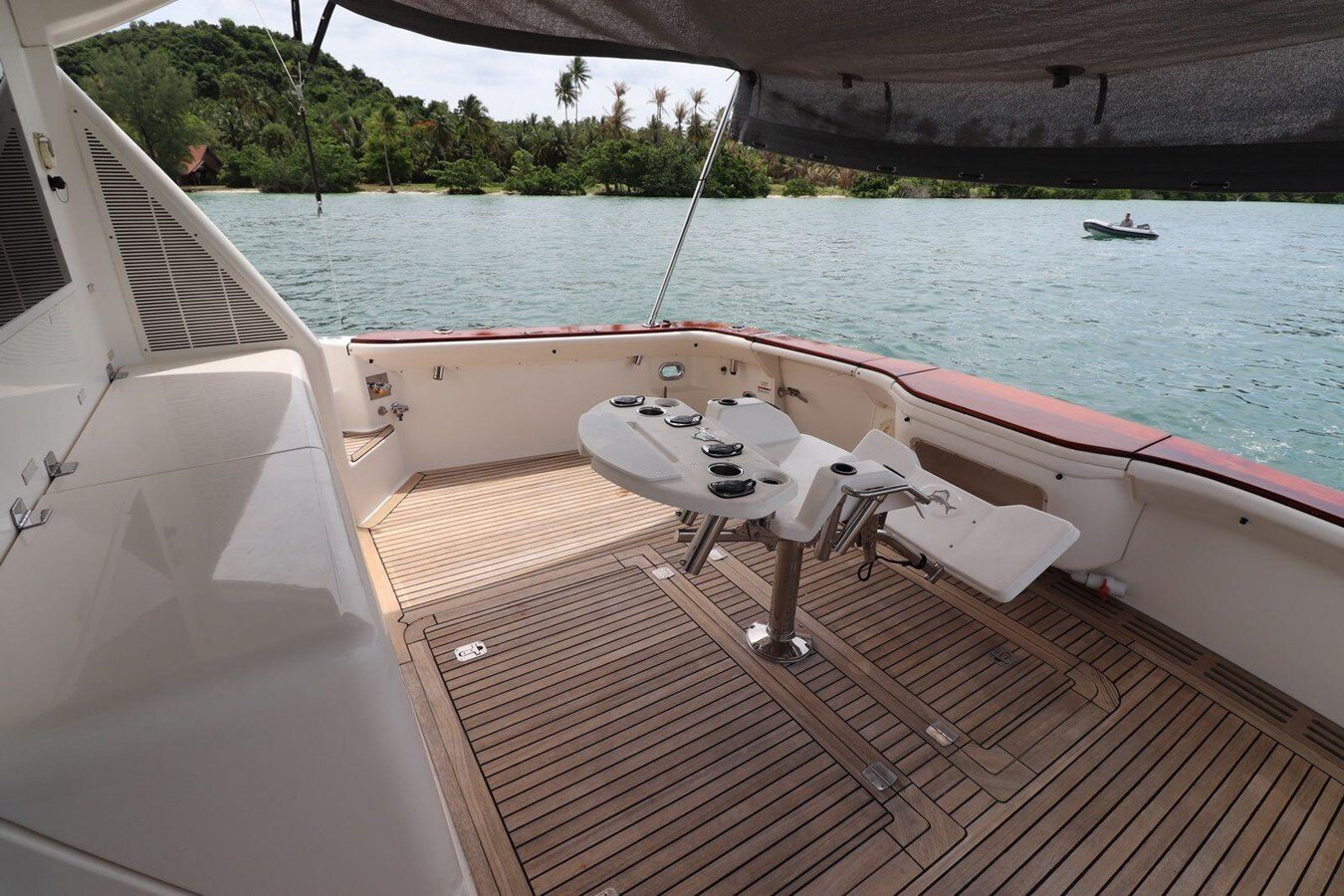 2011-maritimo-54-e07b49