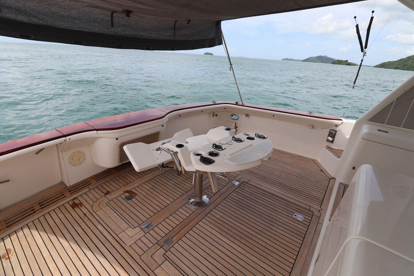 2011-maritimo-54-e07b49