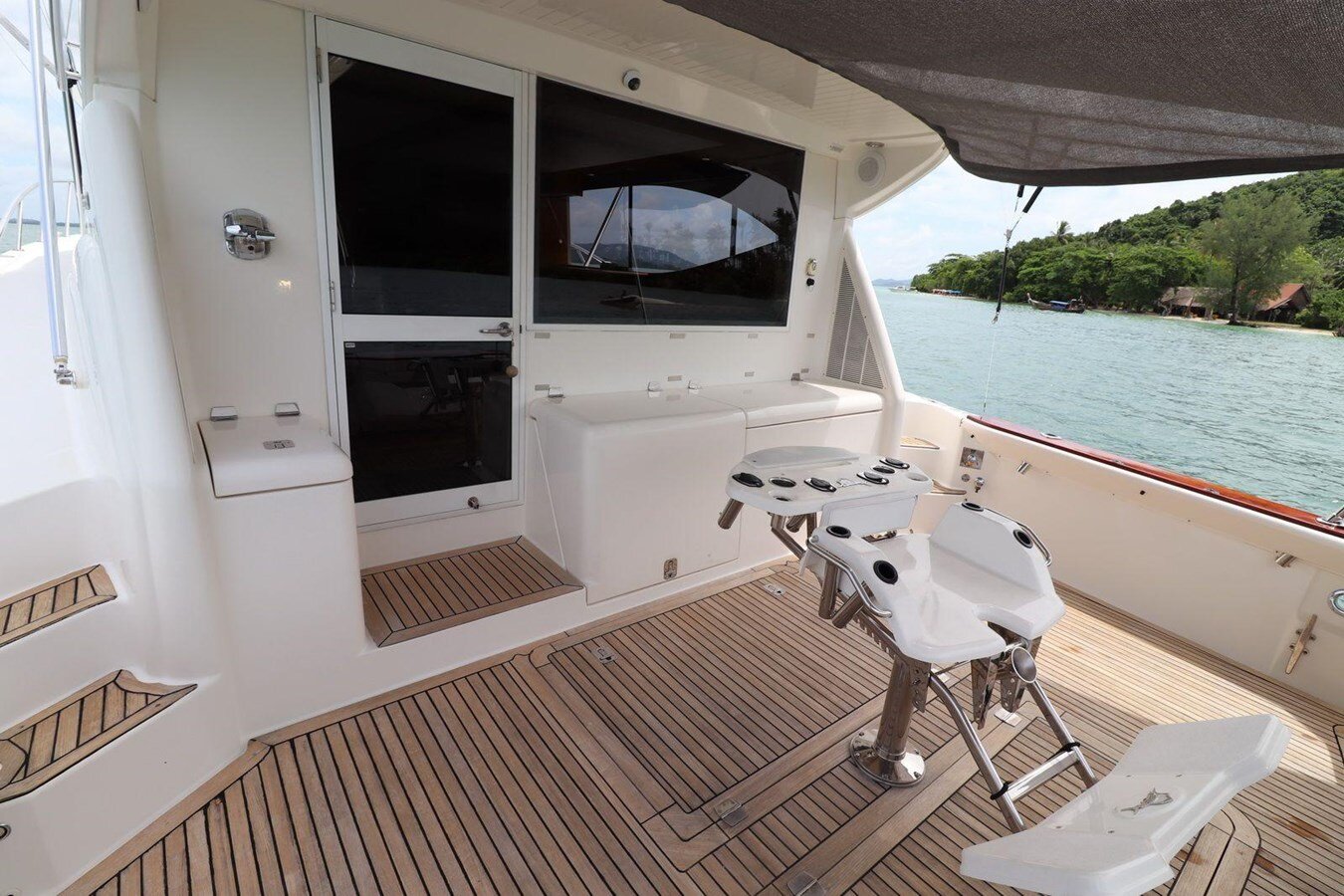 2011-maritimo-54-e07b49