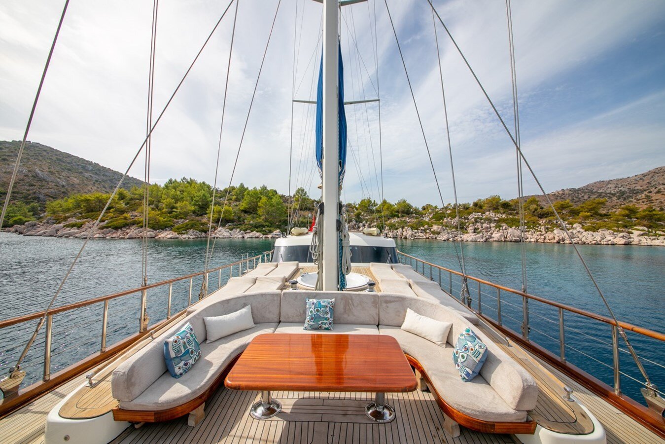 2011 MAVI ROTA YACHTING 98' 6