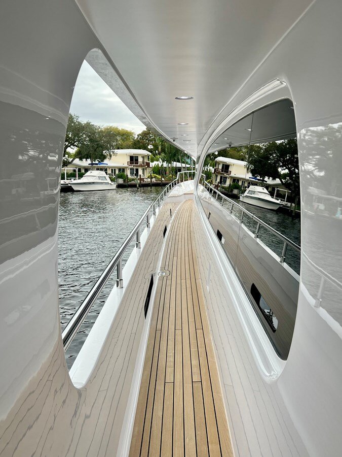 2011-mengi-yay-115-210b05