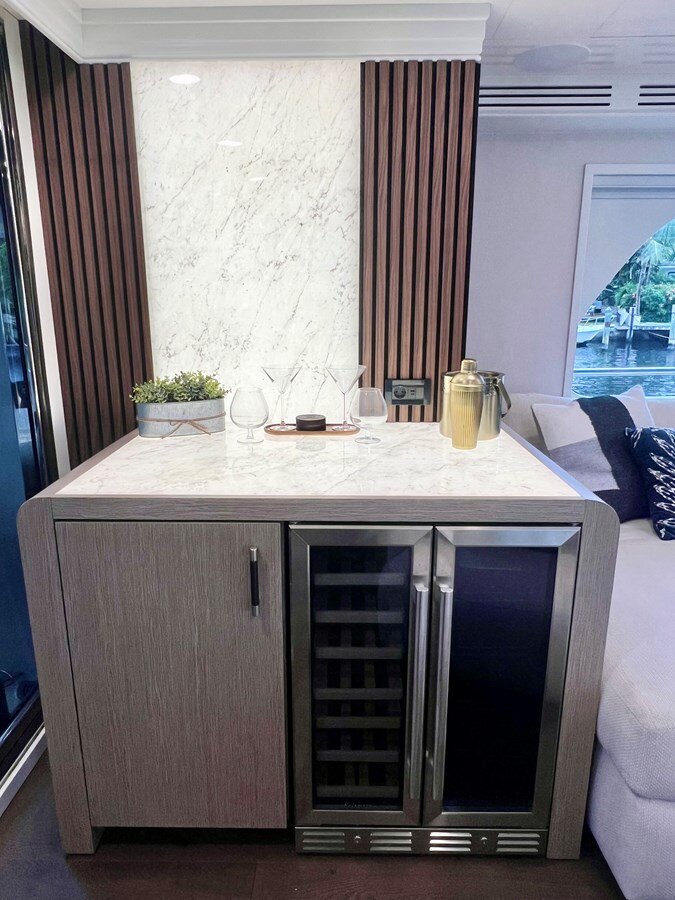 2011-mengi-yay-115-210b05