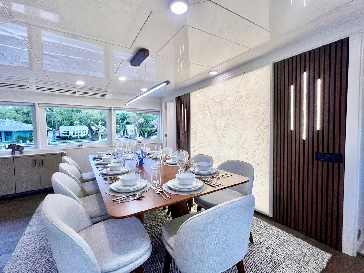 2011-mengi-yay-115-210b05