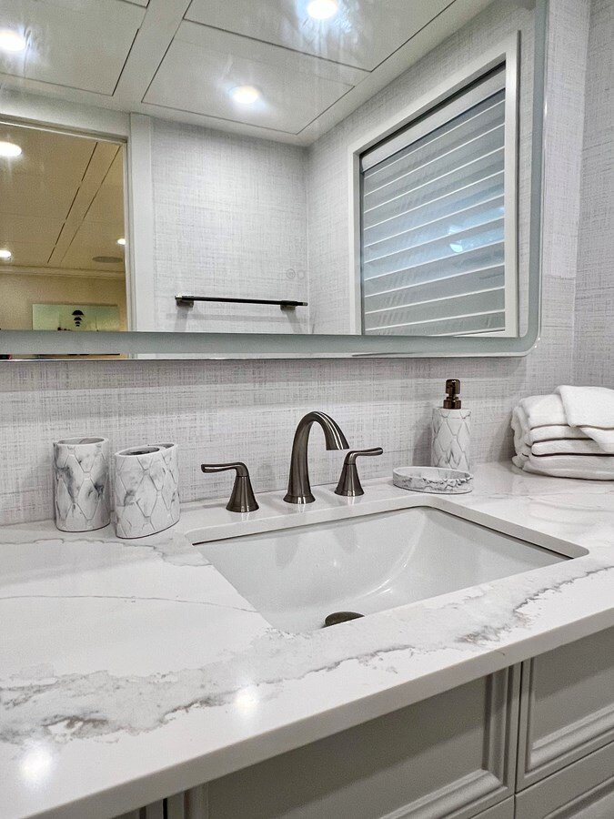 2011-mengi-yay-115-210b05