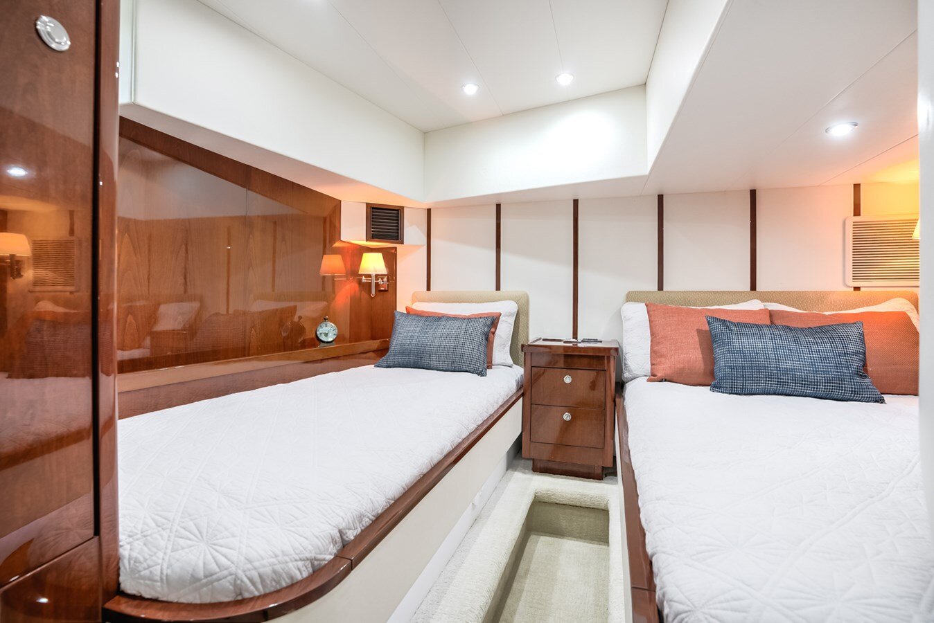 2011-neptunus-75-6-b9dd8f