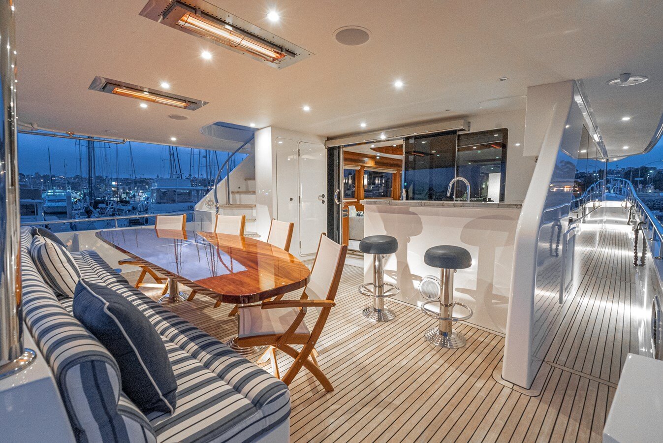 2011-ocean-alexander-92-3e0c95