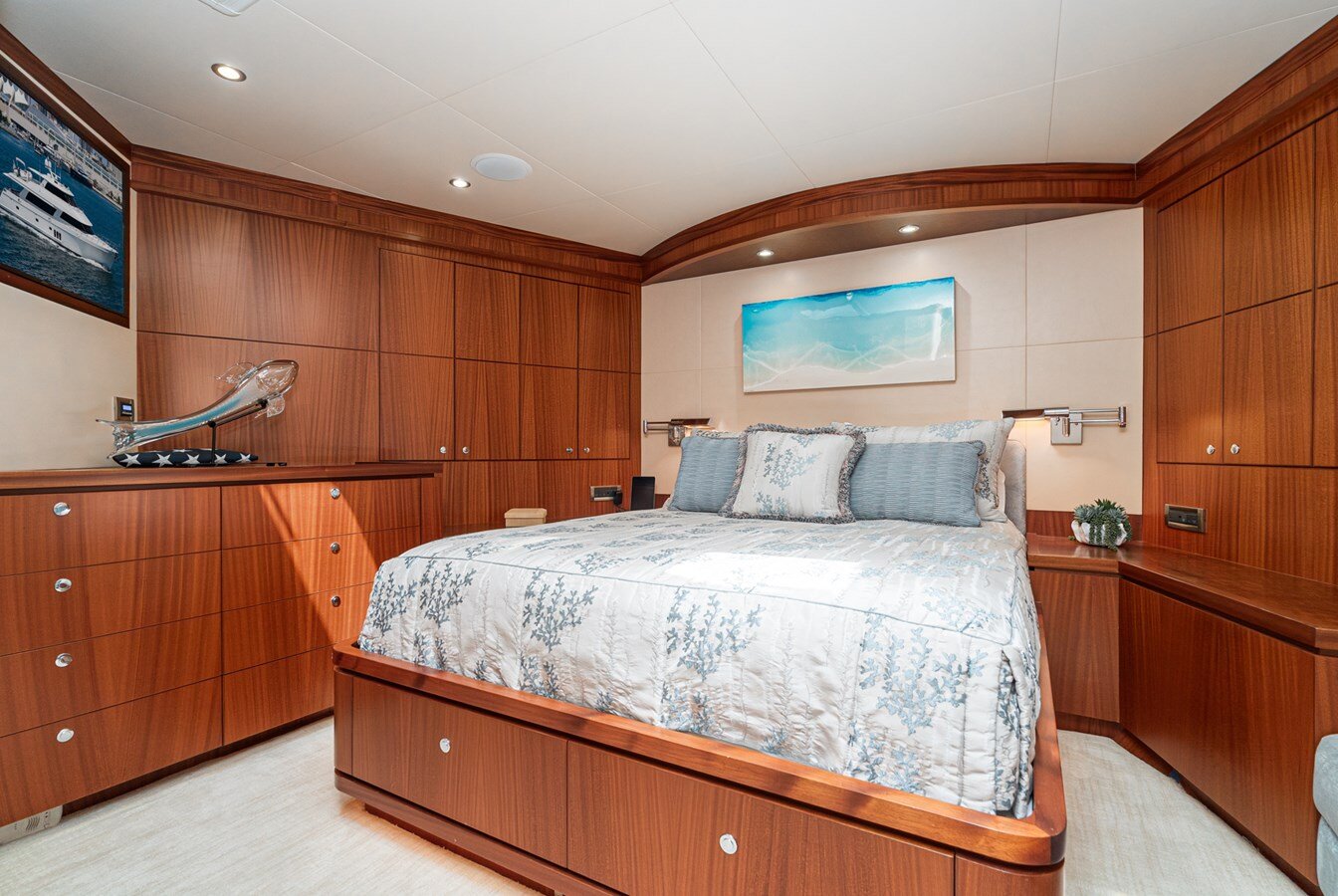 2011-ocean-alexander-92-3e0c95