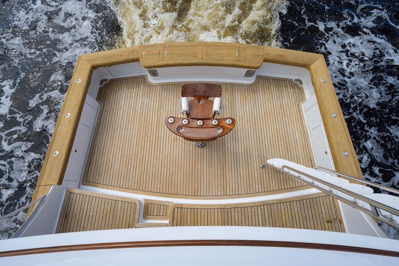 2011-paul-mann-custom-boats-81-8a1973