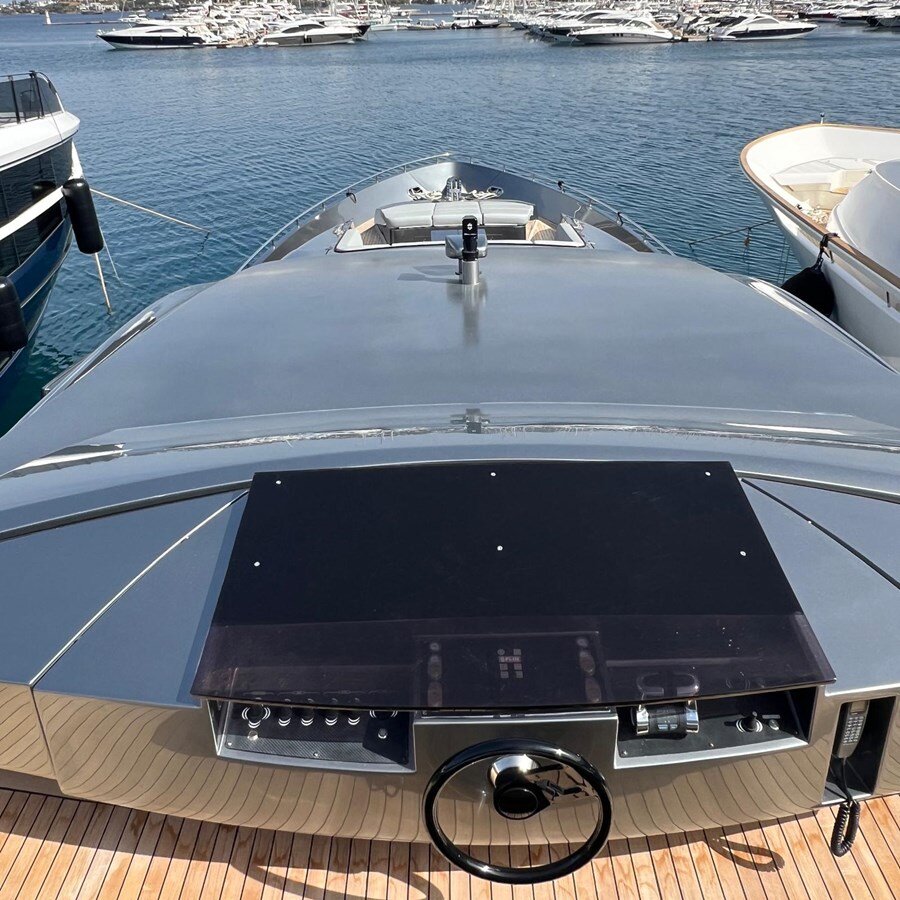 2011-pershing-91-9-80f97a