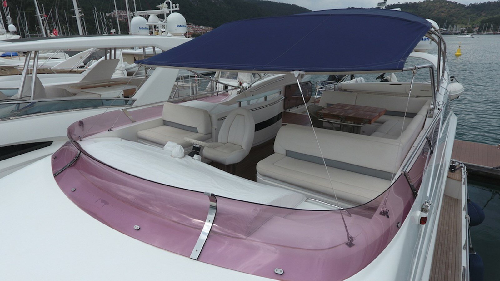 2011-princess-yachts-79-1-808638