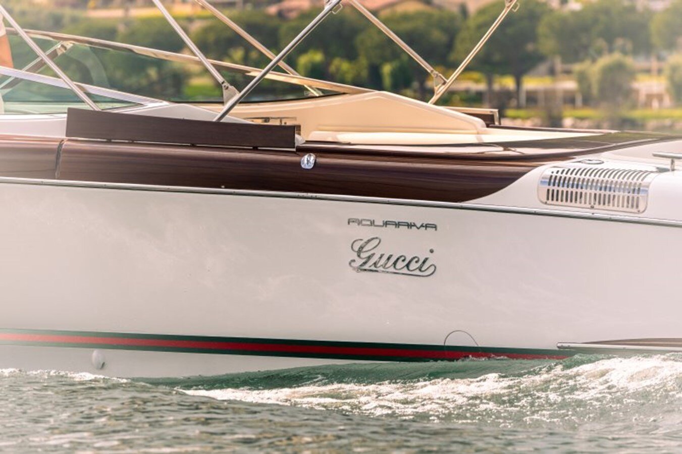 2011-riva-33-1-889c7b