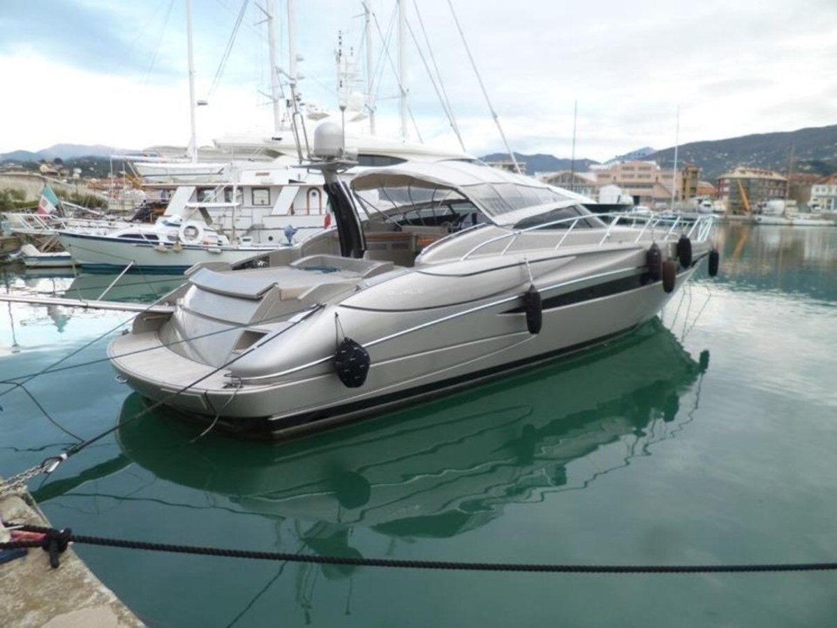 2011-riva-52-11-5b3a81