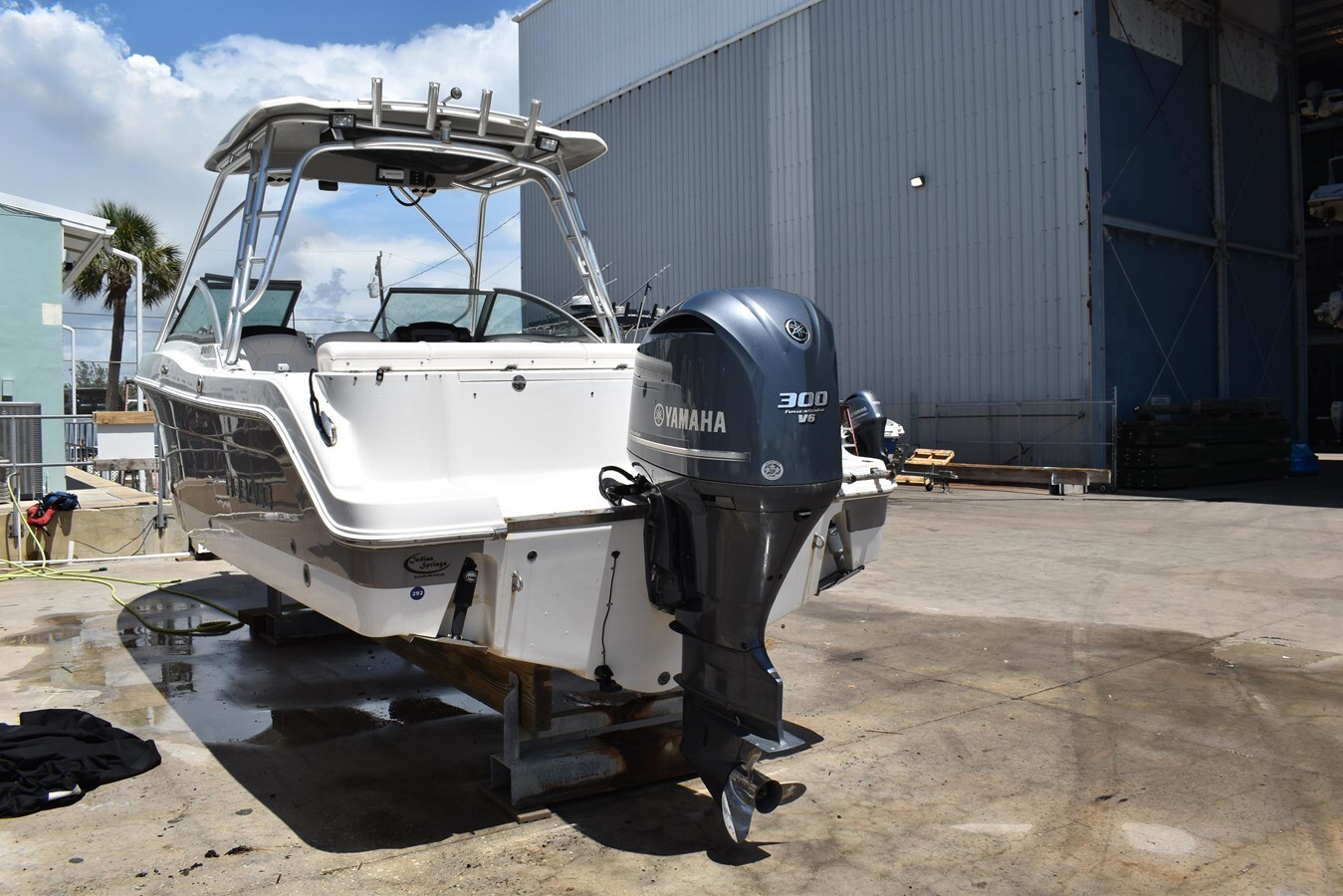 2011-robalo-24-d8bb62