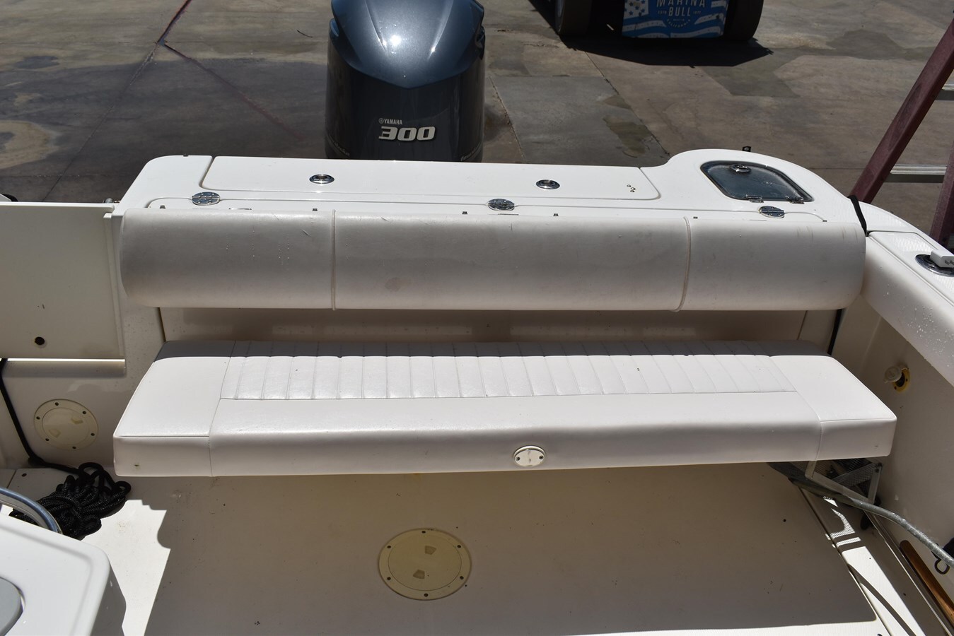 2011-robalo-24-d8bb62