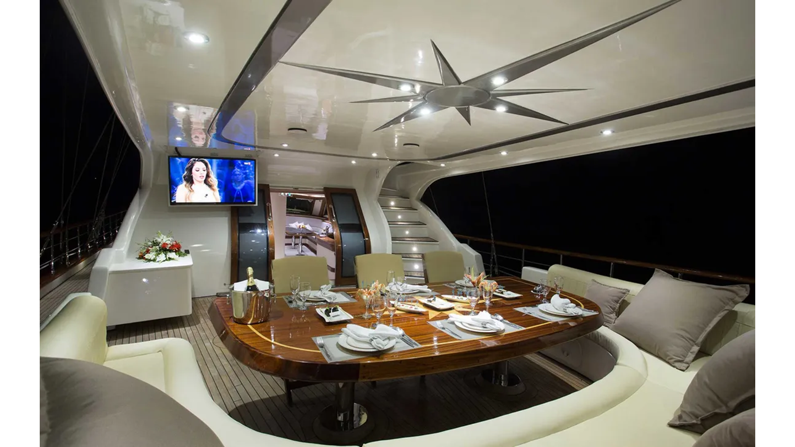 2011 RUTH YACHTING 131' 3