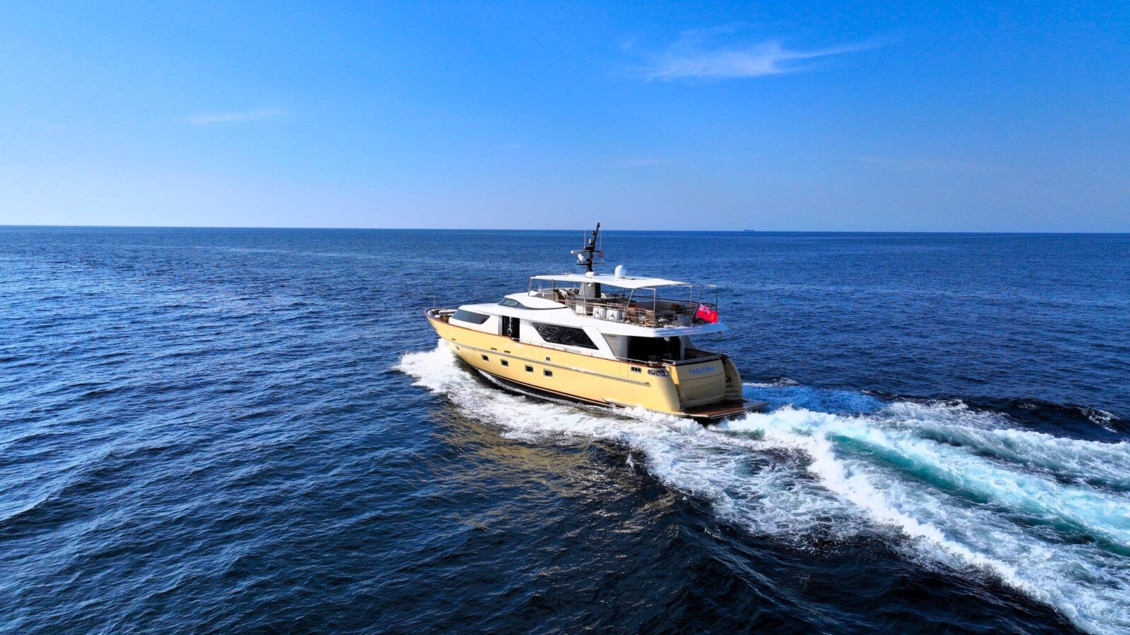 2011-sanlorenzo-90-7-d5d344