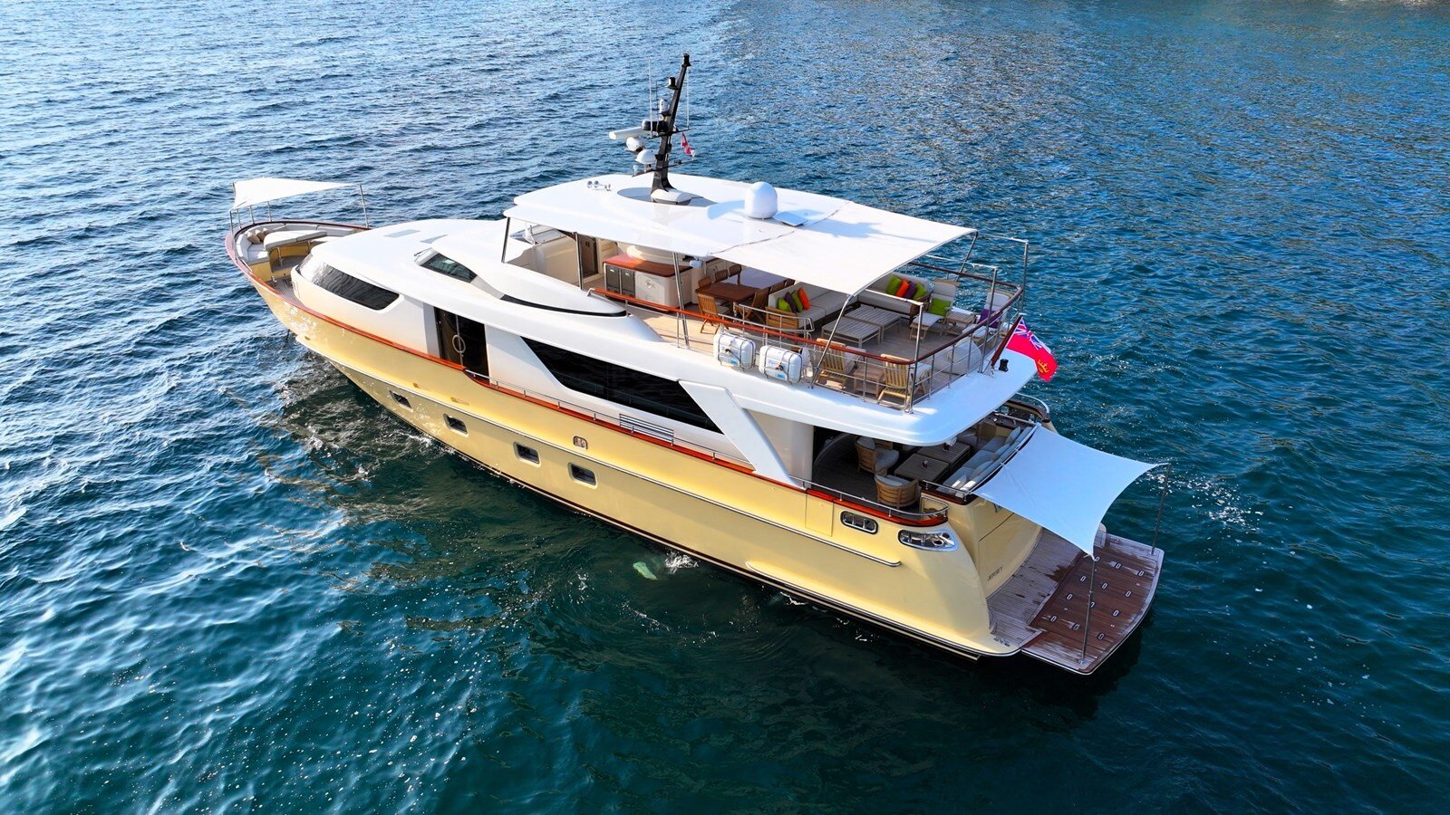 2011-sanlorenzo-90-7-d5d344