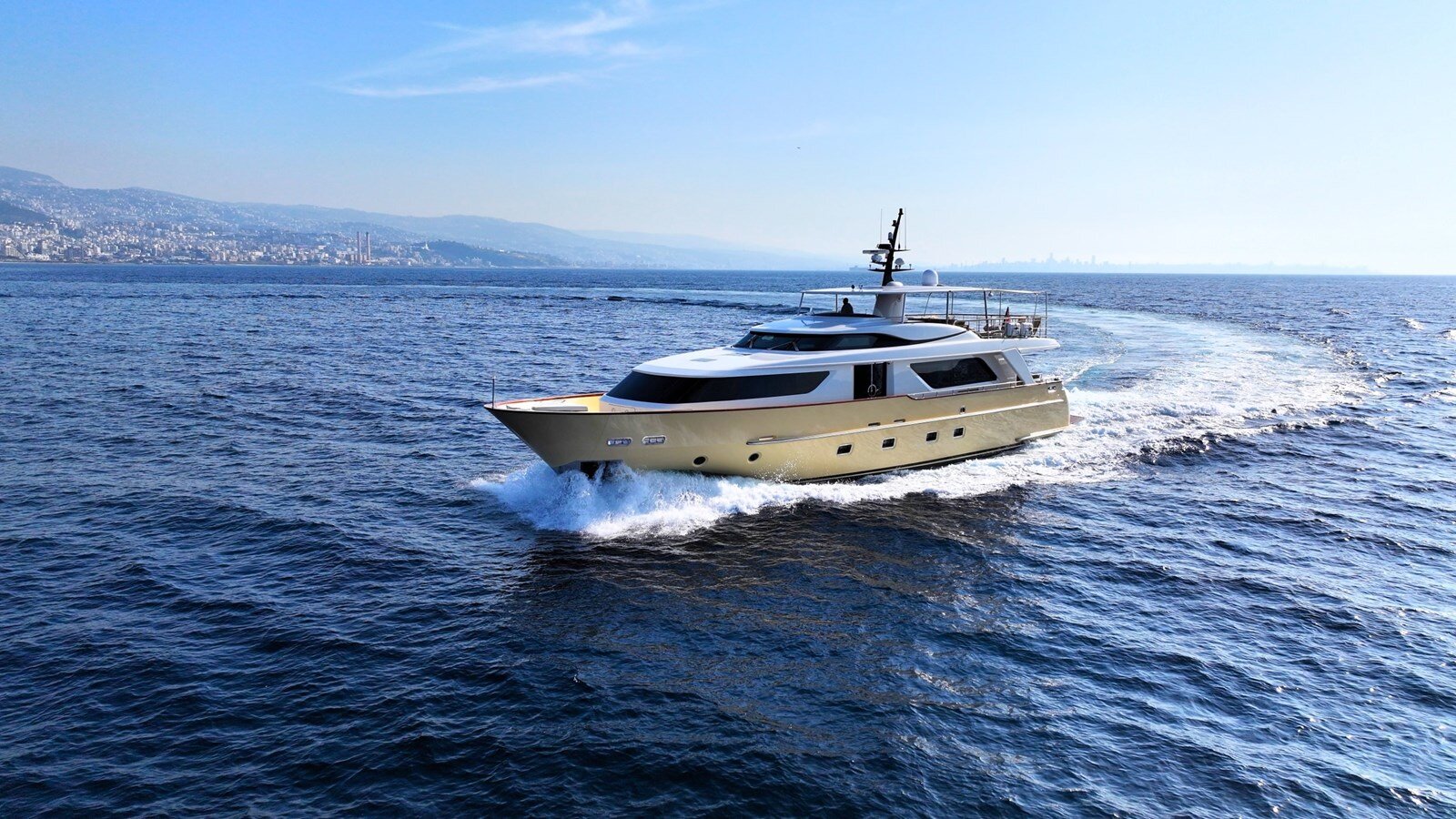 2011-sanlorenzo-90-7-d5d344