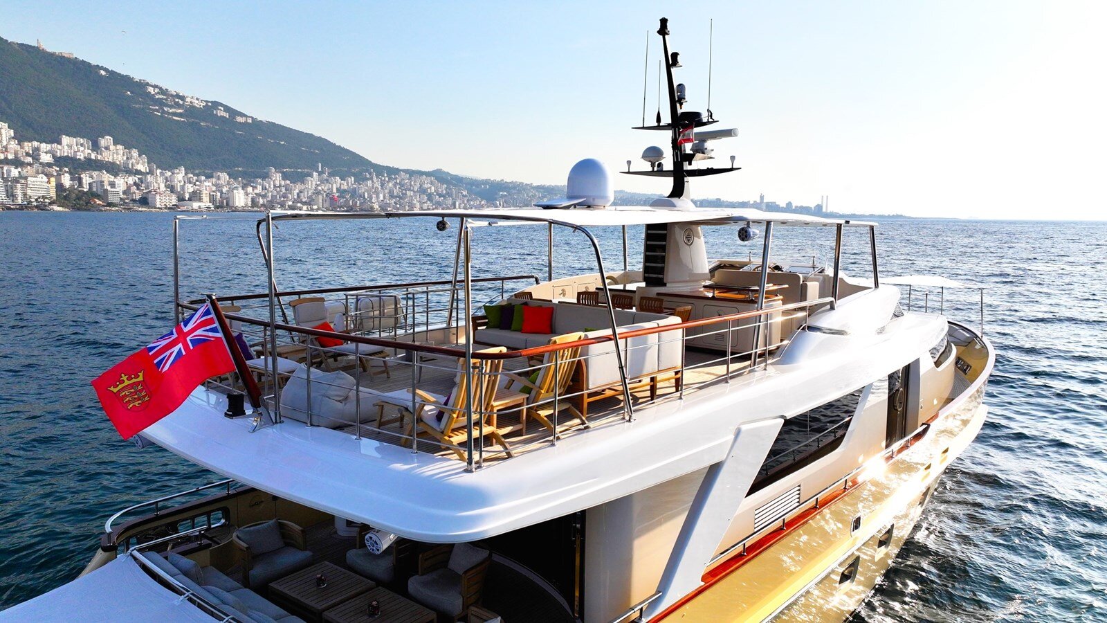 2011-sanlorenzo-90-7-d5d344