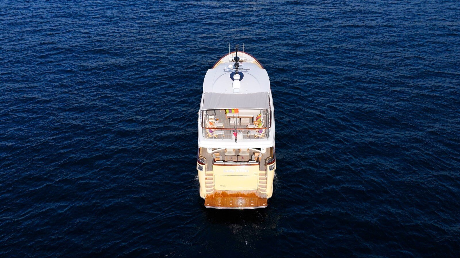 2011-sanlorenzo-90-7-d5d344