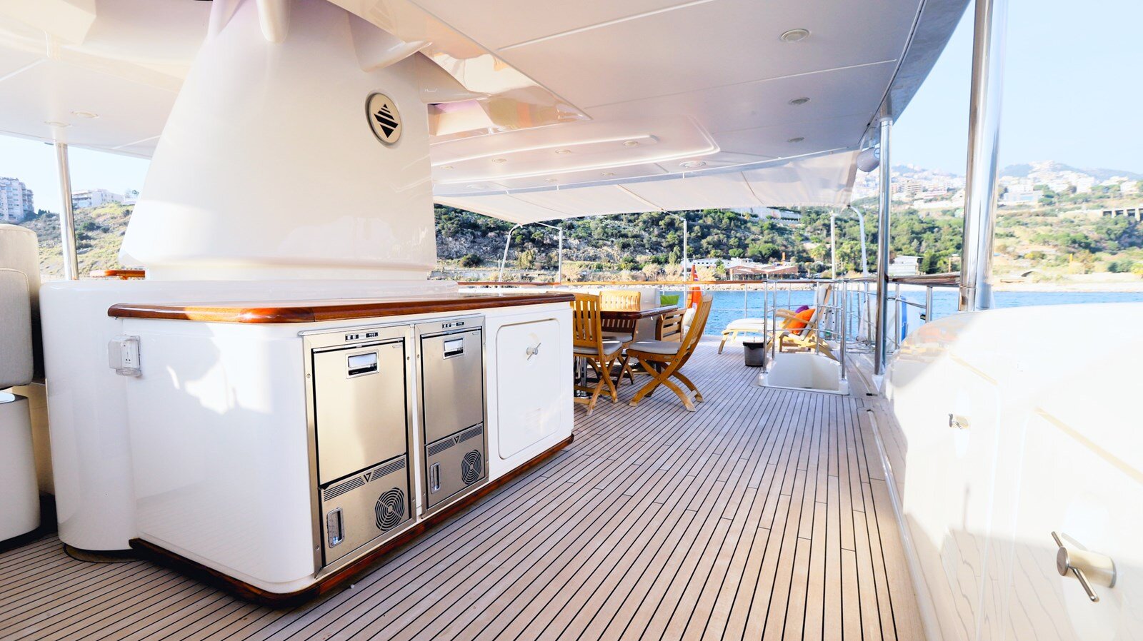 2011-sanlorenzo-90-7-d5d344