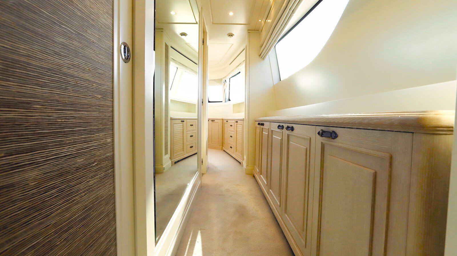 2011-sanlorenzo-90-7-d5d344