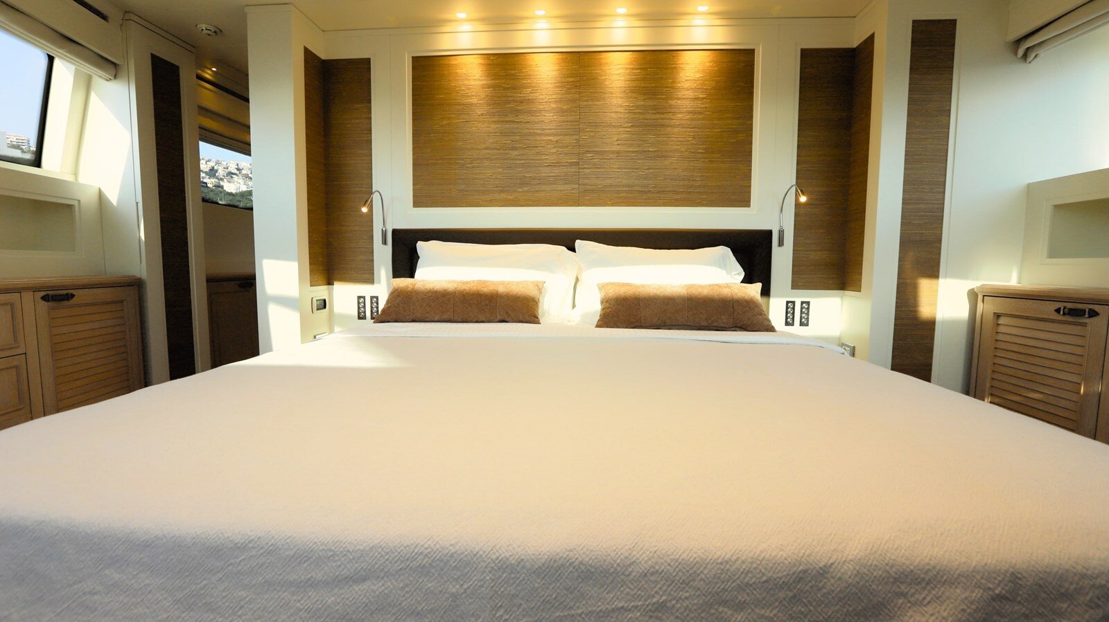 2011-sanlorenzo-90-7-d5d344