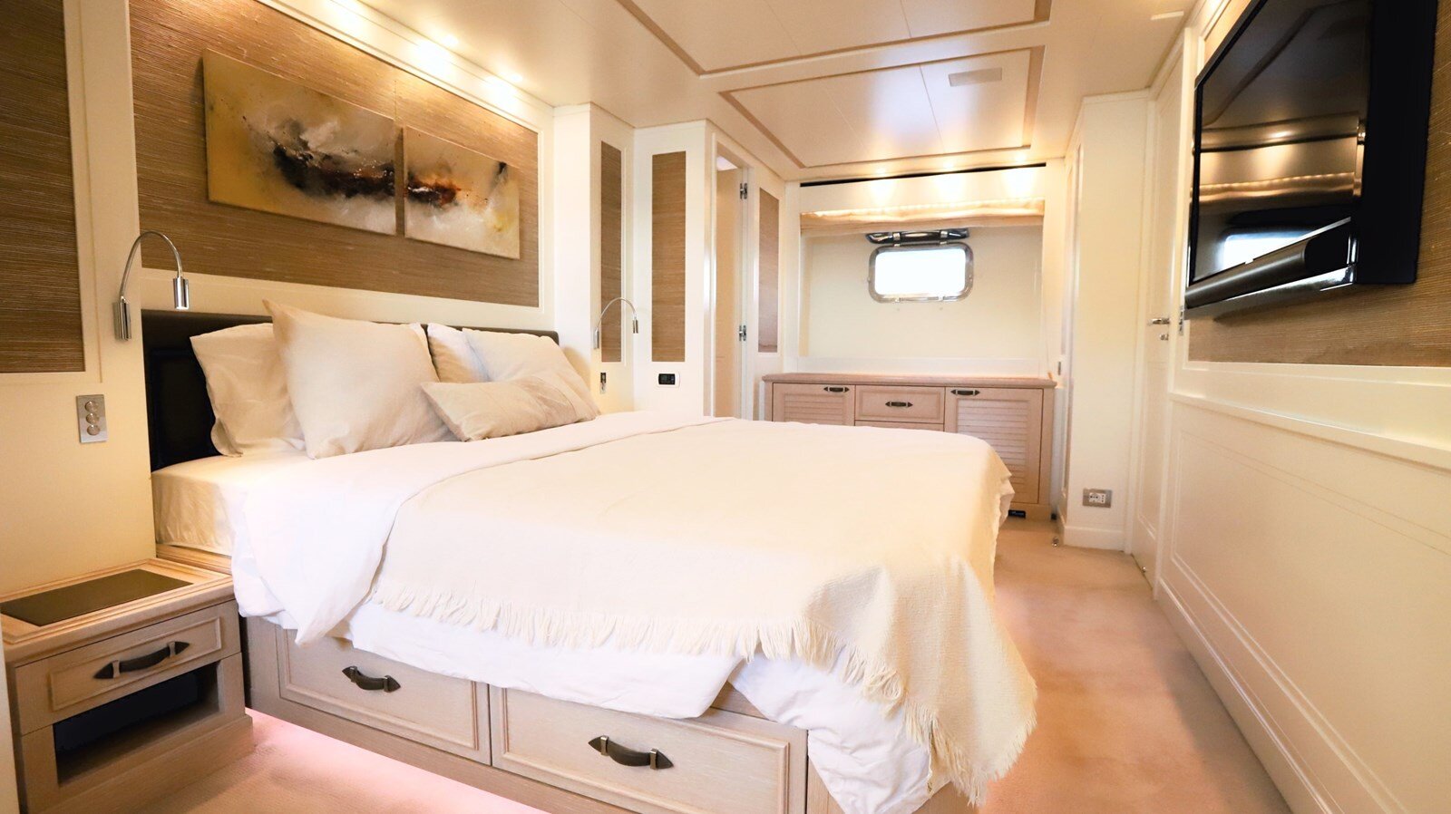 2011-sanlorenzo-90-7-d5d344