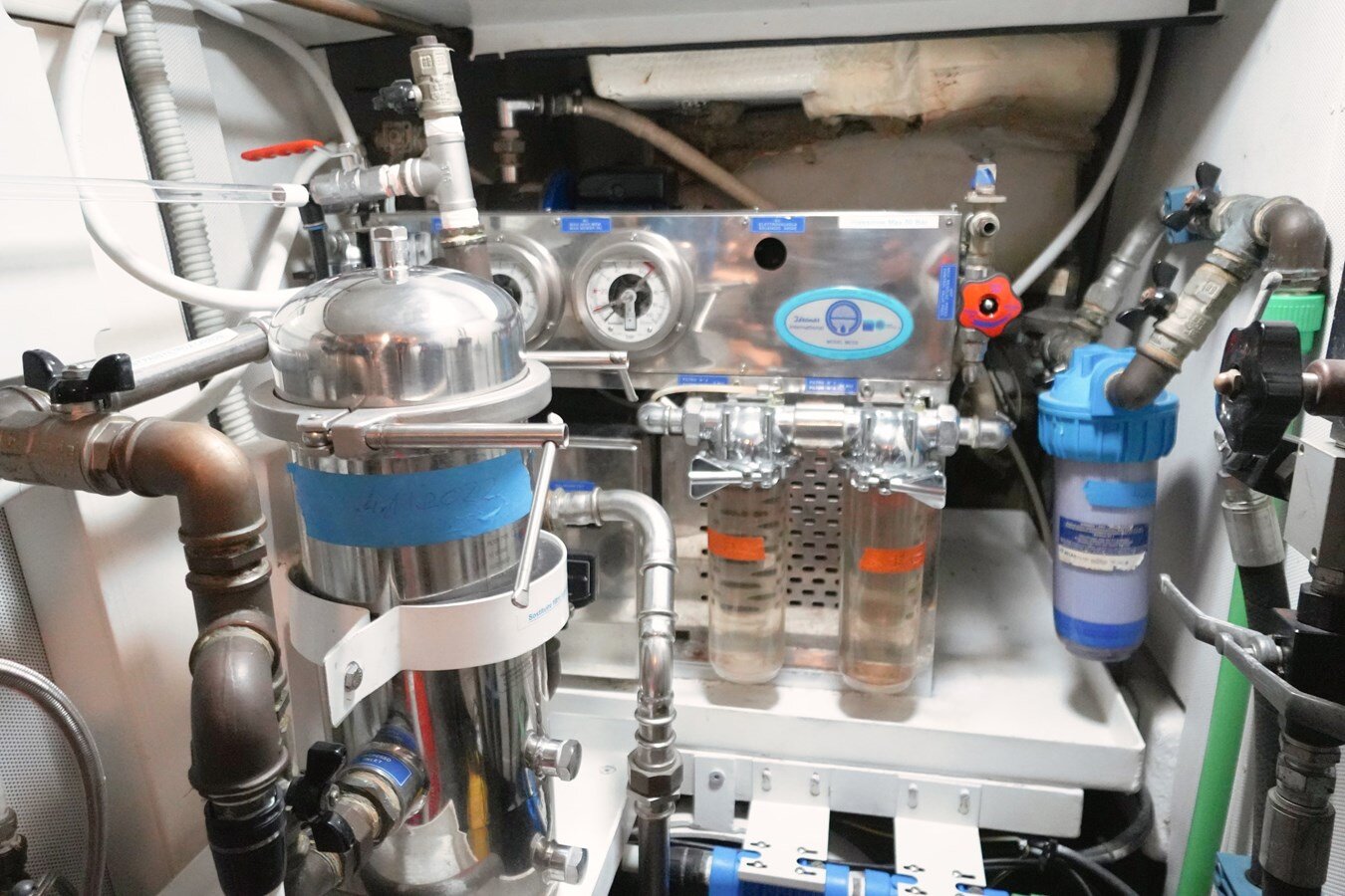 2011-sanlorenzo-90-7-d5d344