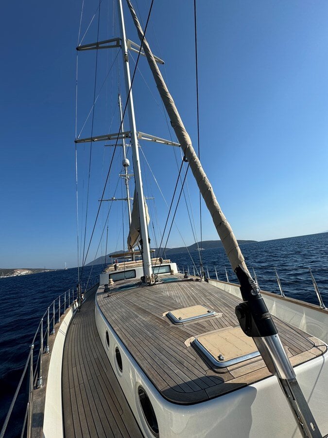 2011-ses-yachts-87-985655