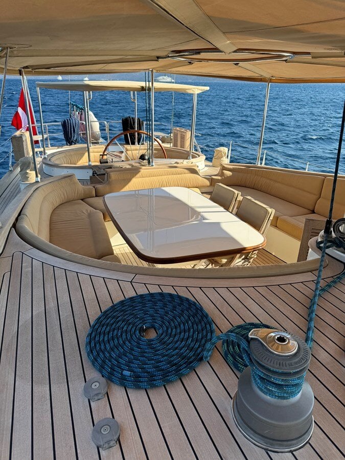 2011-ses-yachts-87-985655