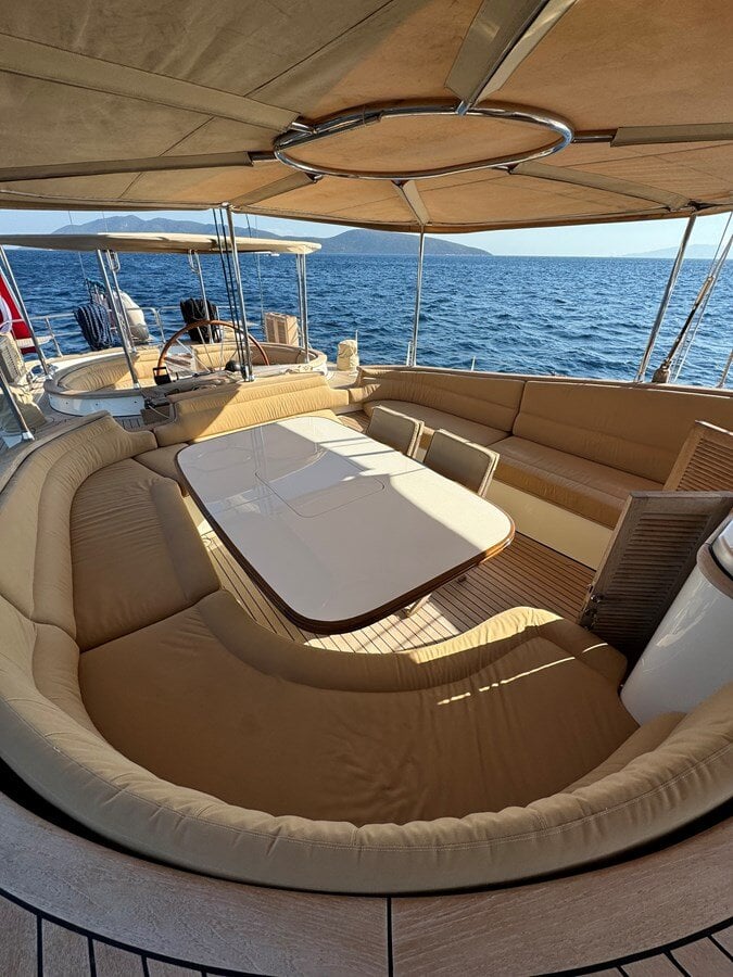 2011-ses-yachts-87-985655