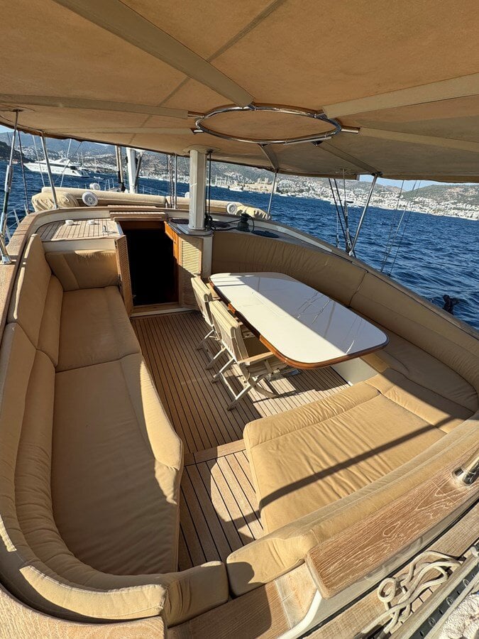 2011-ses-yachts-87-985655