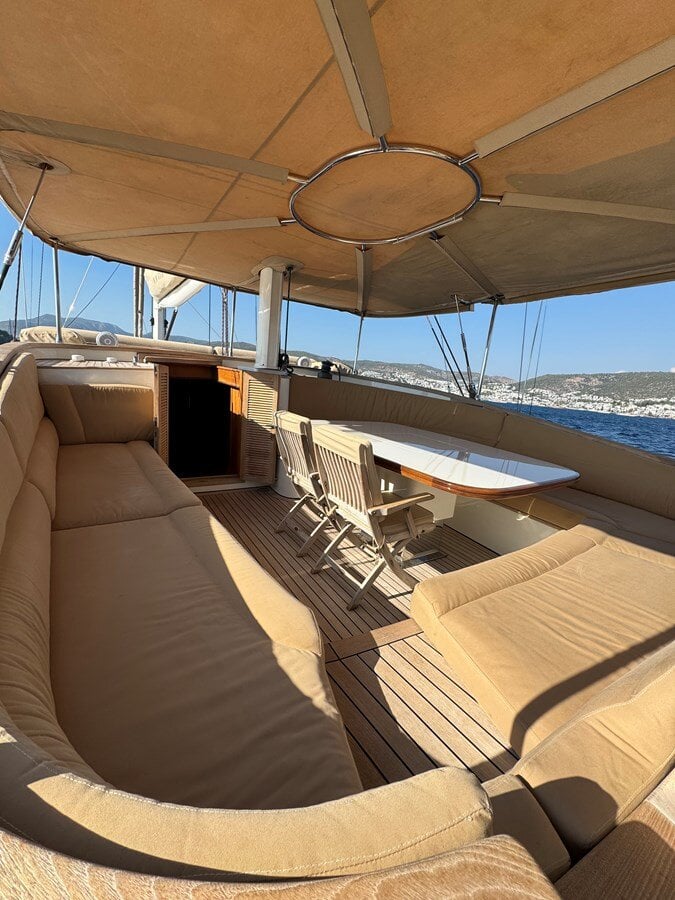 2011-ses-yachts-87-985655