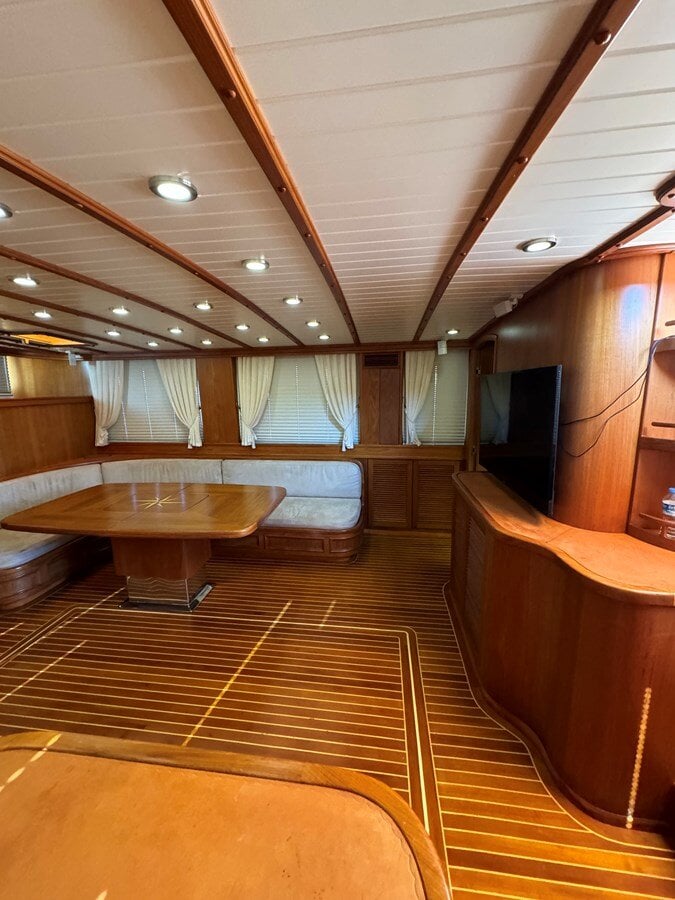 2011-ses-yachts-87-985655