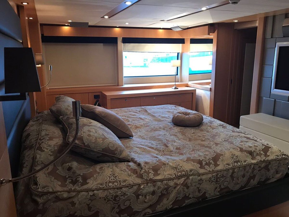 2011-sunseeker-115-2060dd