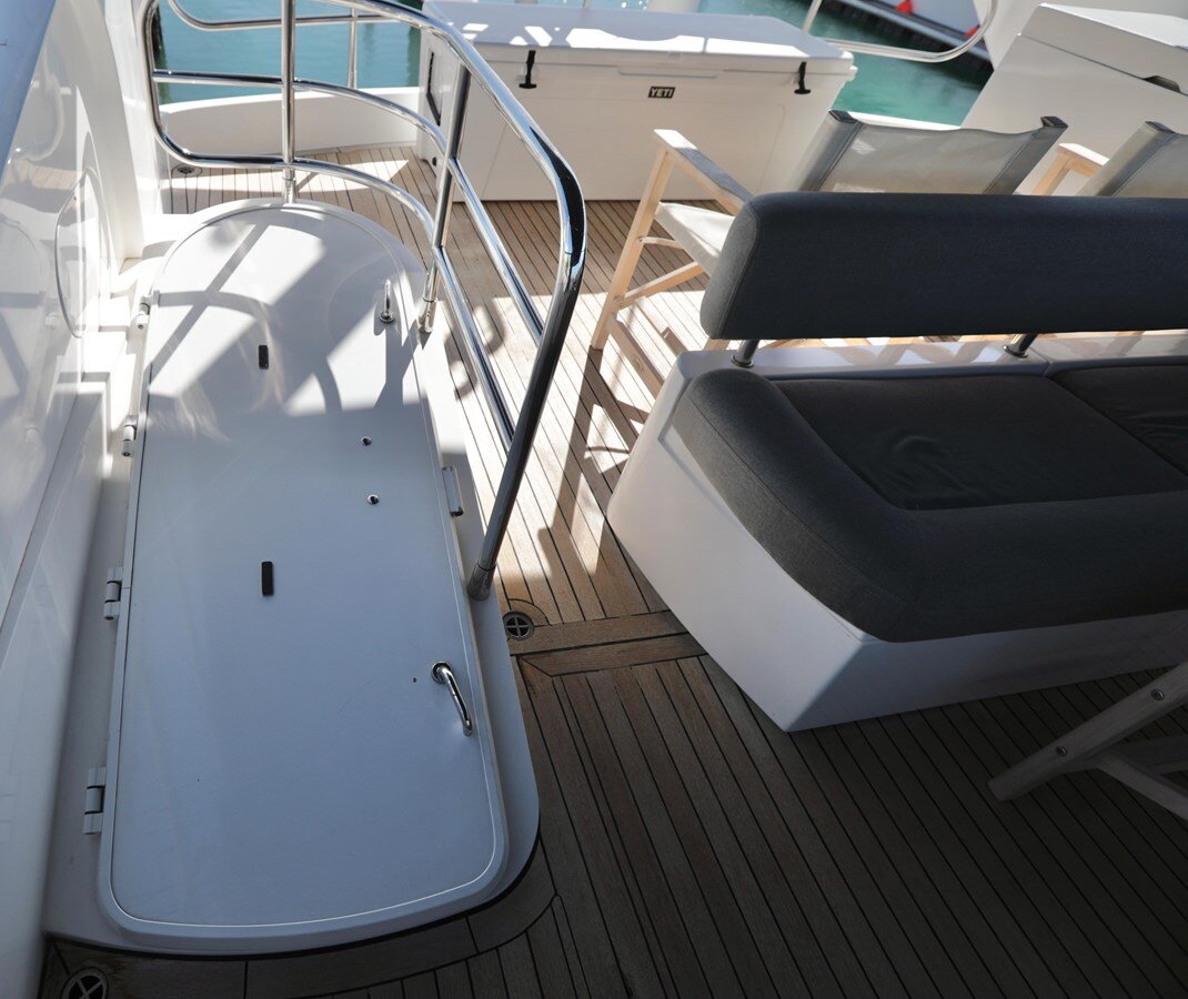 2011-sunseeker-70-1fe0e8