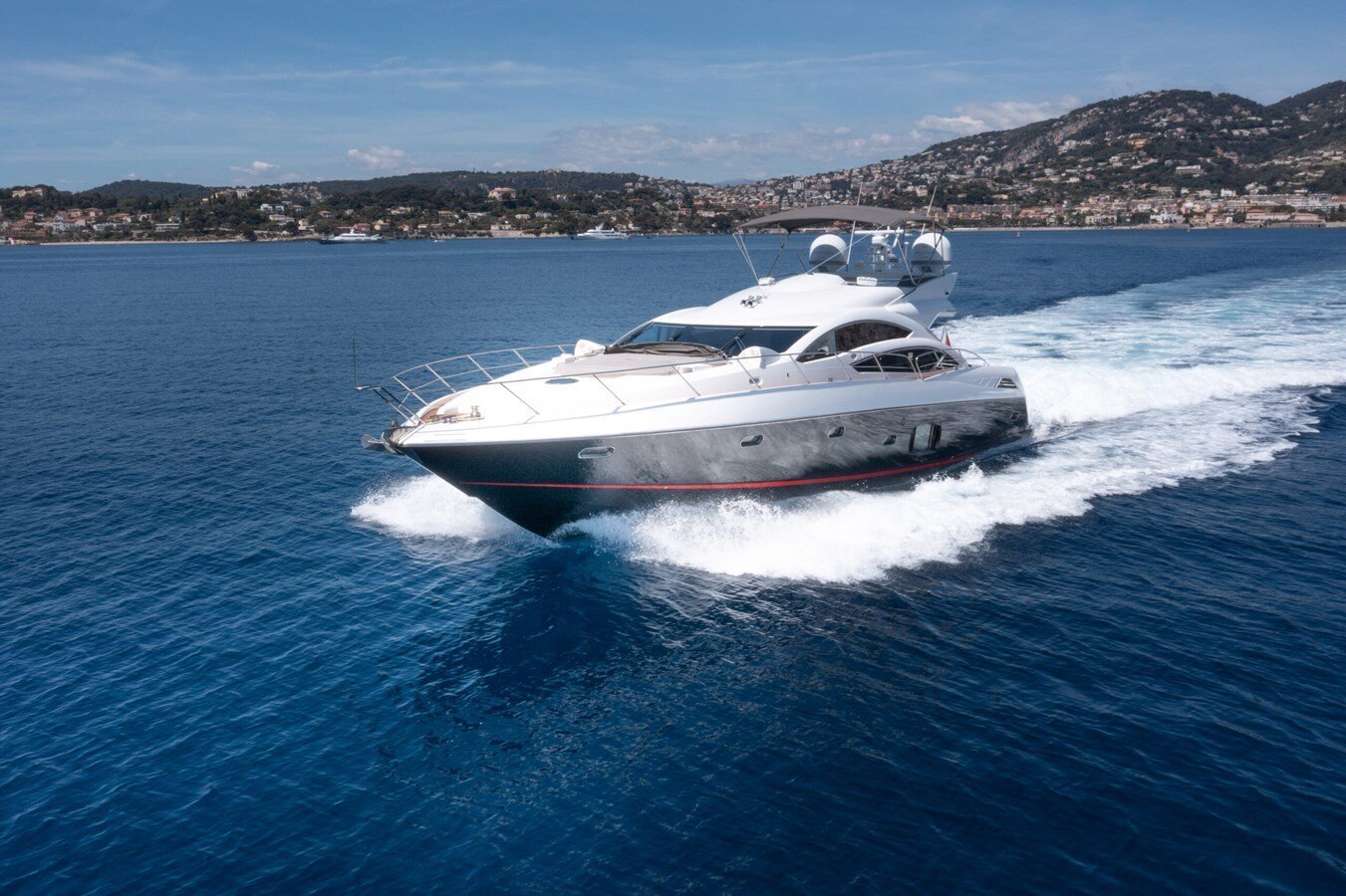 2011 SUNSEEKER 74' 11