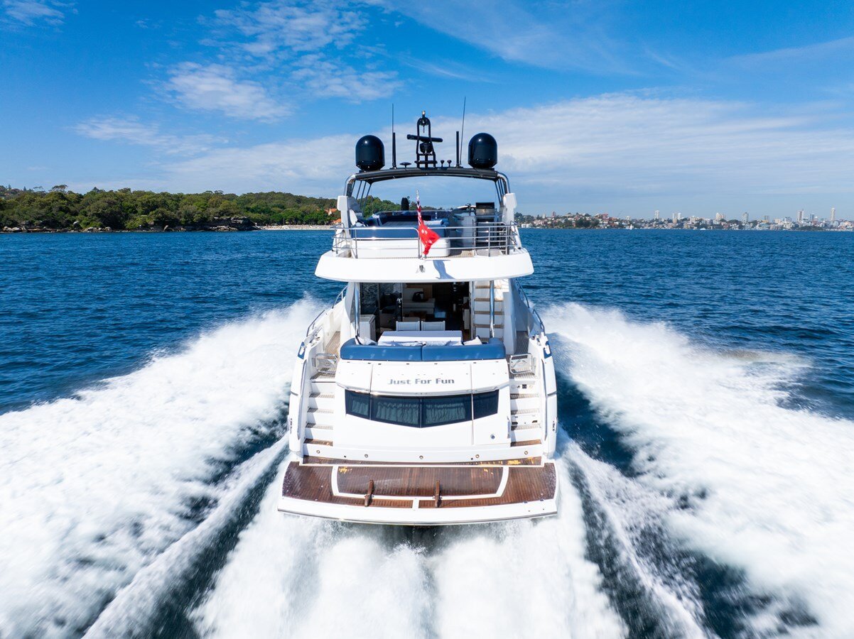 2011-sunseeker-74-2-a78b26
