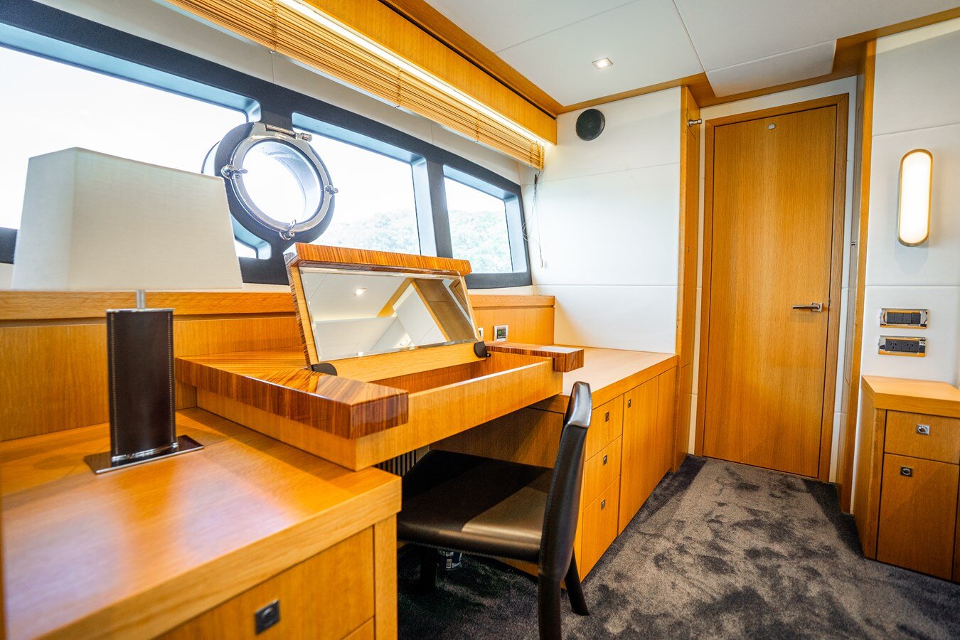 2011-sunseeker-74-2-a78b26