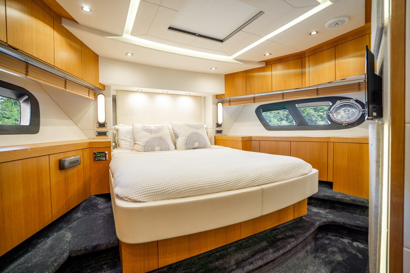 2011-sunseeker-74-2-a78b26