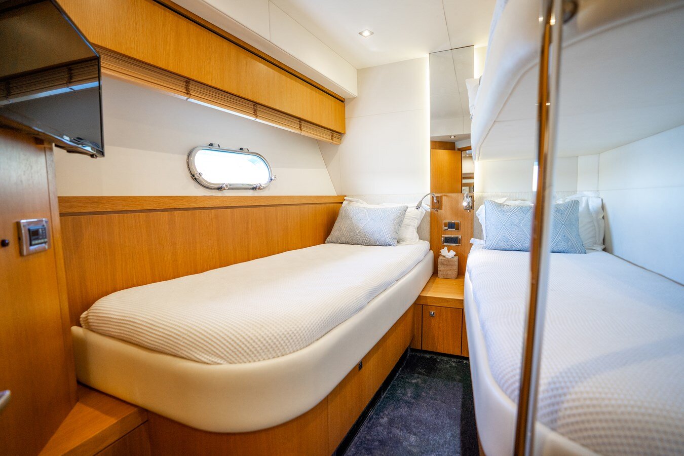 2011-sunseeker-74-2-a78b26