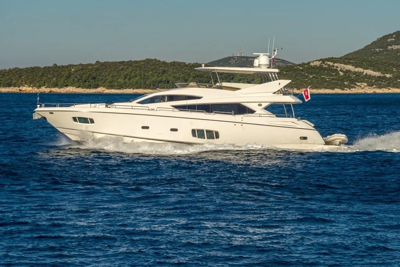 2011-sunseeker-80-3-4ffefc